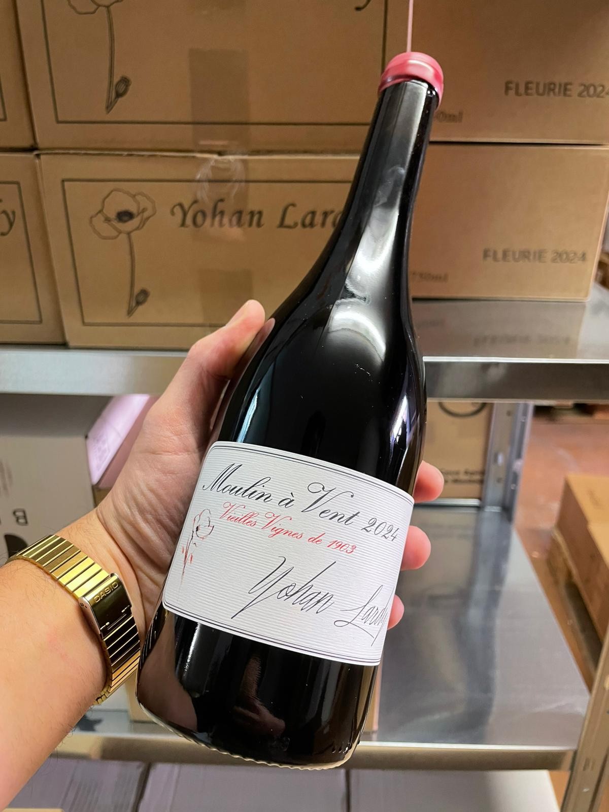 Moulin-à-Vent Vieilles Vignes, Yohan Lardy – la bottiglia in mano