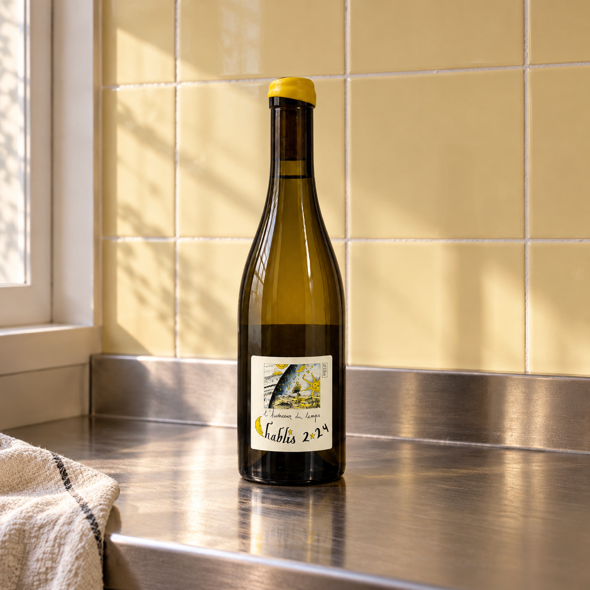 Chablis L’Humeur du Temps 2024 – Alice et Olivier De Moor – fotografia ambientata della bottiglia